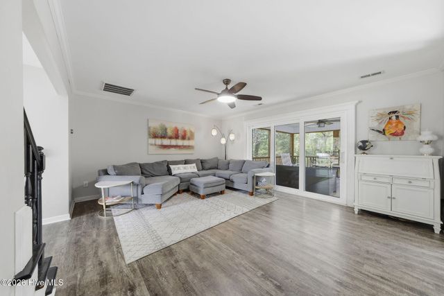 318 Dove Field Court SE, Leland, NC 28451