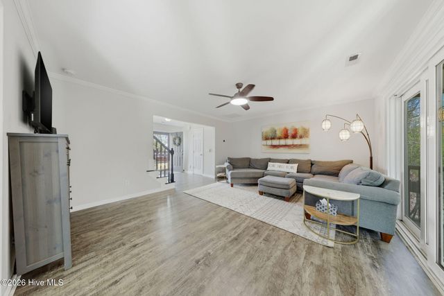 318 Dove Field Court SE, Leland, NC 28451