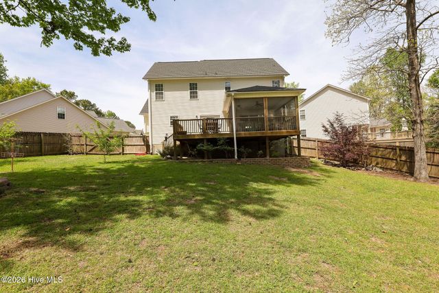 318 Dove Field Court SE, Leland, NC 28451