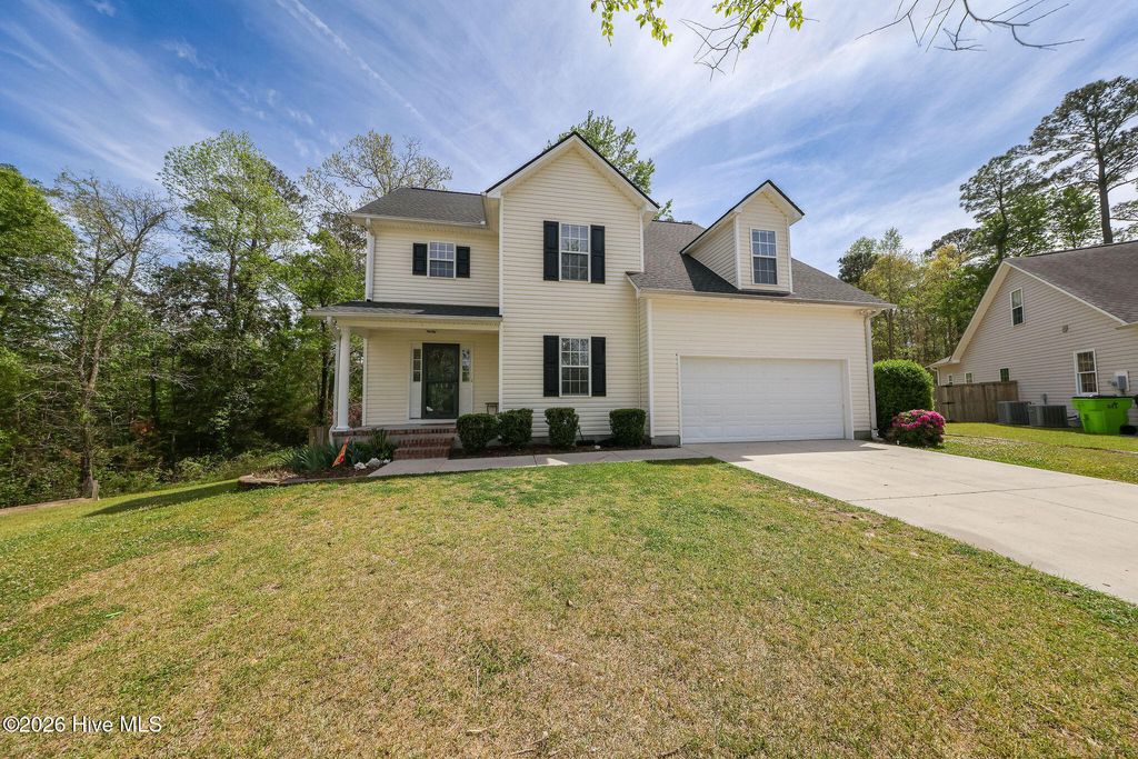 318 Dove Field Court SE, Leland, NC 28451