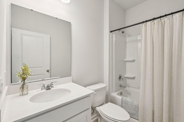 1199 Wading Point Boulevard, Huger, SC 29450