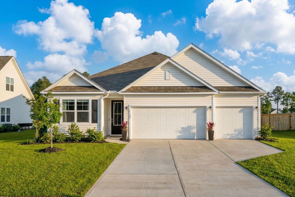 Image 1 of property listing at 1199 Wading Point Boulevard, Huger, SC 29450