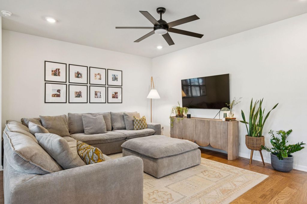 Image 13 of property listing at 1199 Wading Point Boulevard, Huger, SC 29450