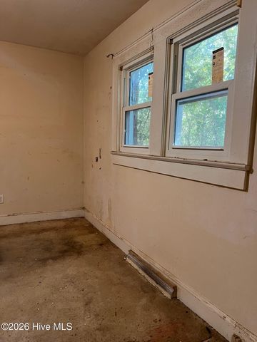 10199 Aberdeen Road, Aberdeen, NC 28315