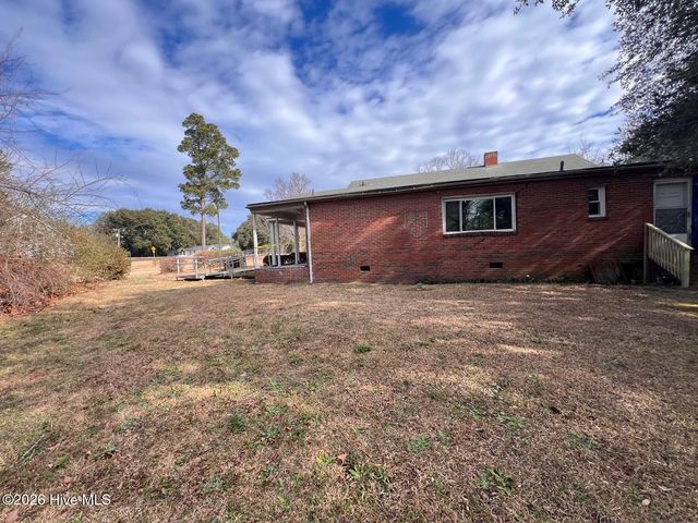 10199 Aberdeen Road, Aberdeen, NC 28315