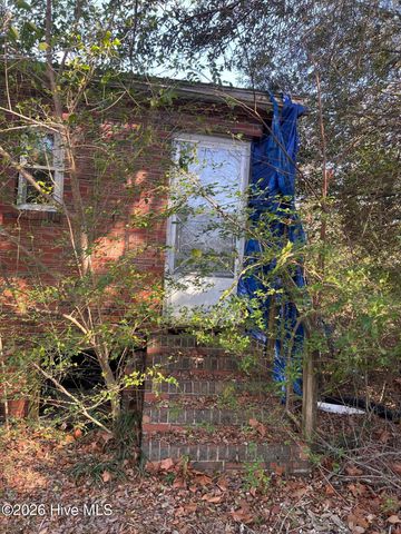 10199 Aberdeen Road, Aberdeen, NC 28315
