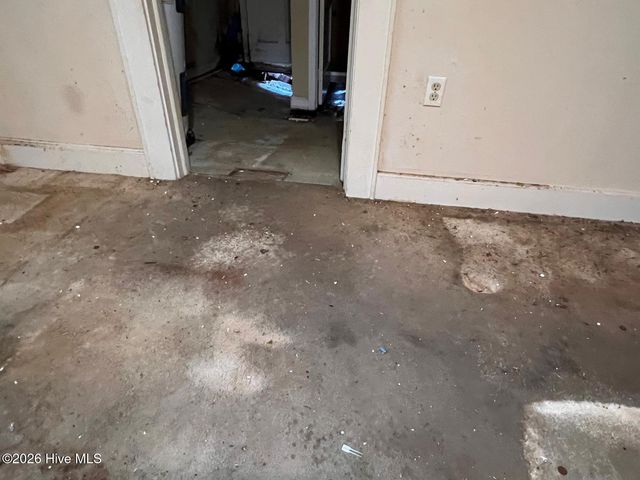 10199 Aberdeen Road, Aberdeen, NC 28315