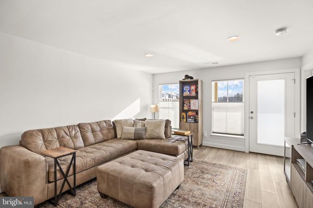 225 SMOKEBUSH DR, Stafford, VA 22554