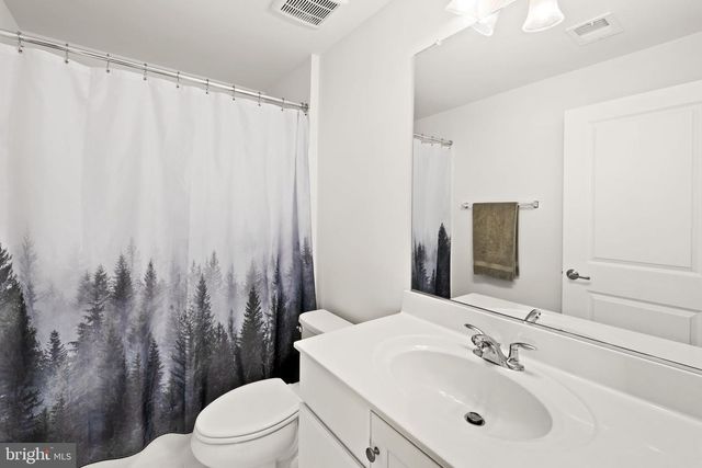 225 SMOKEBUSH DR, Stafford, VA 22554