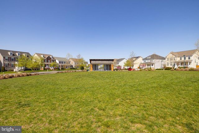 225 SMOKEBUSH DR, Stafford, VA 22554