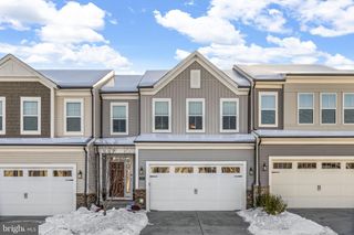 225 SMOKEBUSH DR, Stafford, VA 22554