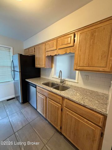5902 Bucks Ln, Louisville, KY 40291