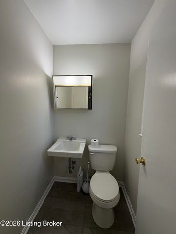 5902 Bucks Ln, Louisville, KY 40291