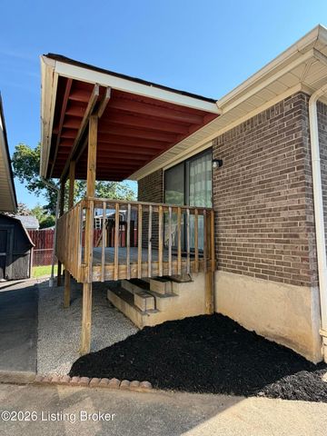 5902 Bucks Ln, Louisville, KY 40291