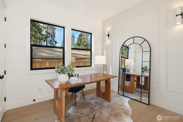 15014 SE 22nd Street, Bellevue, WA 98007