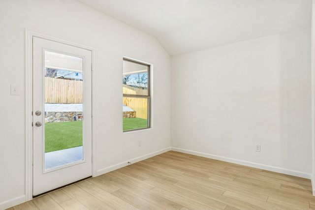 3875 Rose Hill Court, Denison, TX 75020