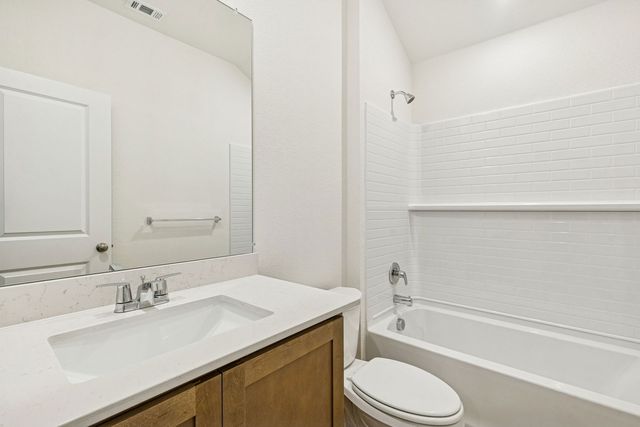 3875 Rose Hill Court, Denison, TX 75020