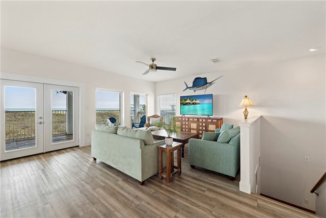 285 Mustang Royale, Port Aransas, TX 78373