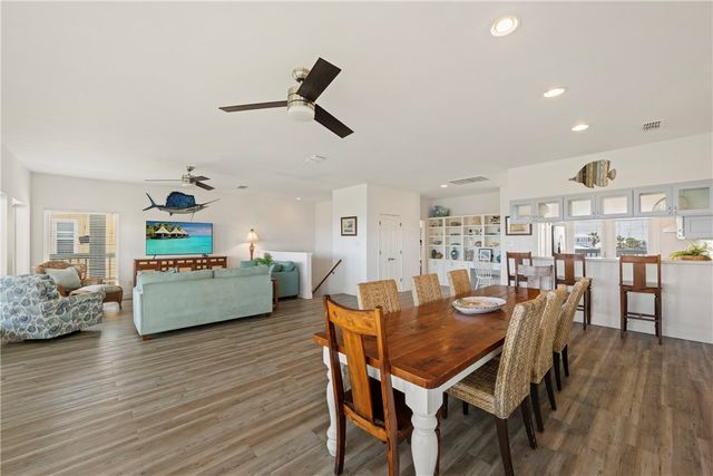 285 Mustang Royale, Port Aransas, TX 78373