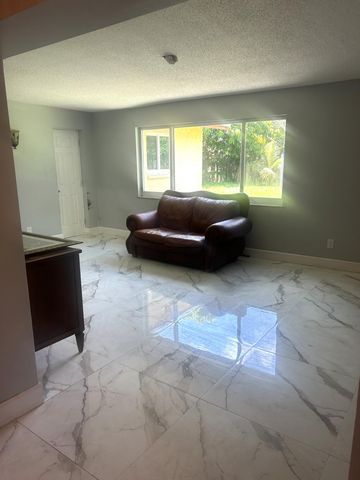 4531 NW 13th Street, Lauderhill, FL 33313