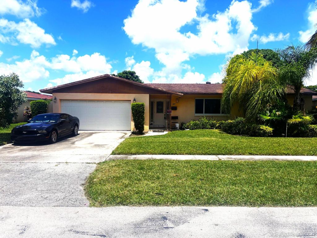4531 NW 13th Street, Lauderhill, FL 33313