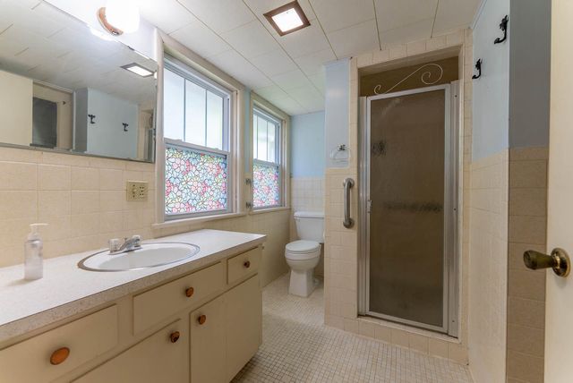 838 Chestnut Street, Thayer, MO 65791