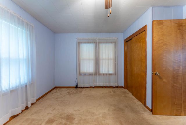 838 Chestnut Street, Thayer, MO 65791
