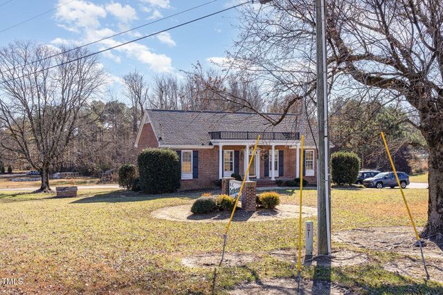 2228 N Main Street, Fuquay Varina, NC 27526