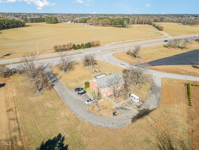 2228 N Main Street, Fuquay Varina, NC 27526