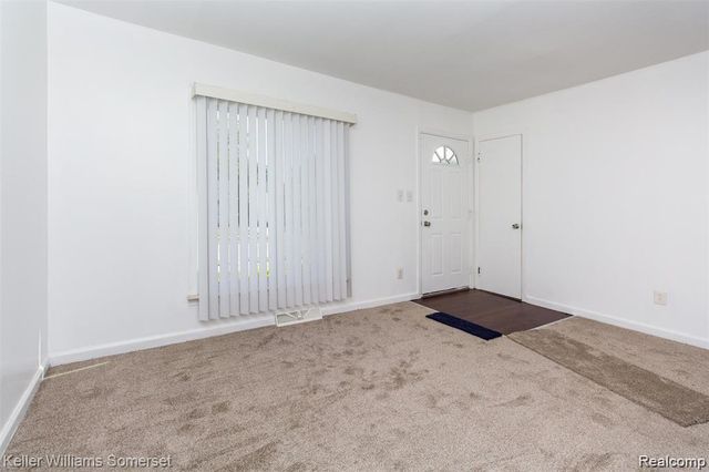 21503 Eastwood Boulevard, Warren, MI 48089