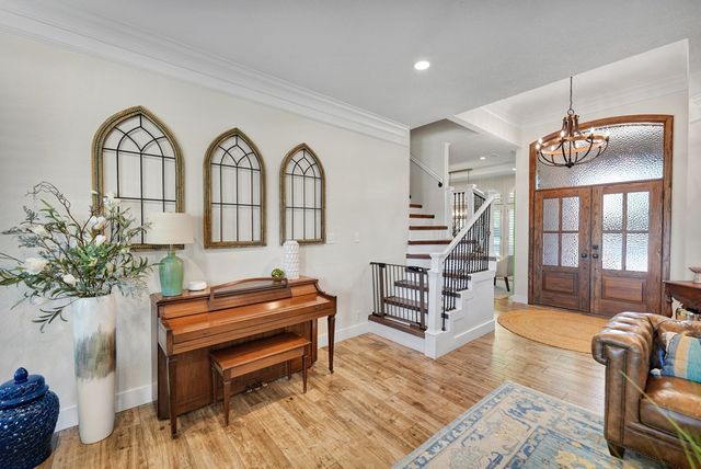 5400 Hillcrest Court, Midland, TX 79707