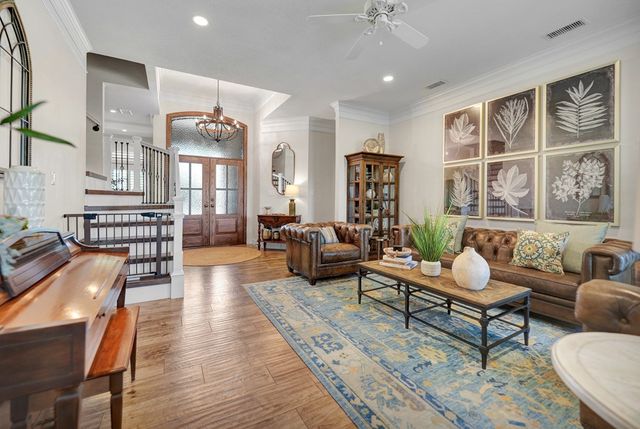 5400 Hillcrest Court, Midland, TX 79707