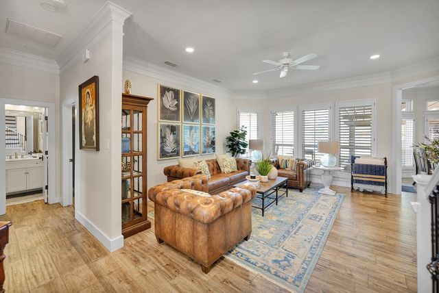 5400 Hillcrest Court, Midland, TX 79707