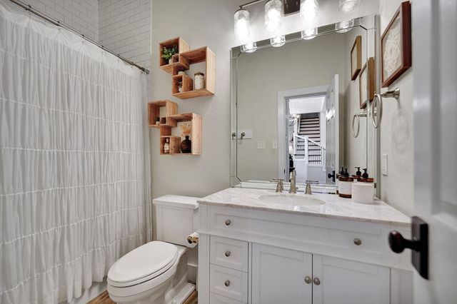 5400 Hillcrest Court, Midland, TX 79707