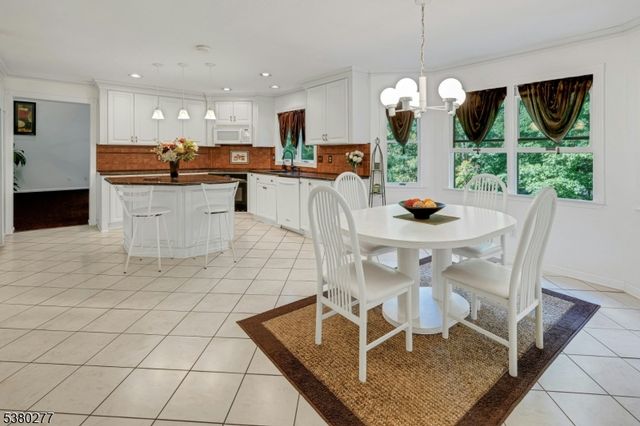 30 Hidden Glen Dr, Sparta Twp., NJ 07871