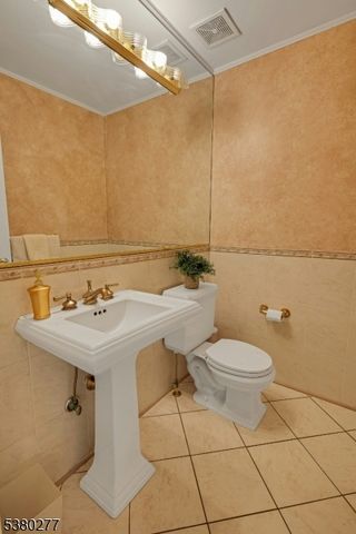 30 Hidden Glen Dr, Sparta Twp., NJ 07871