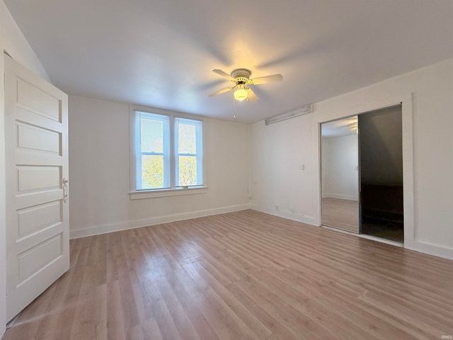 925 Cottage Avenue, Fort Wayne, IN 46807