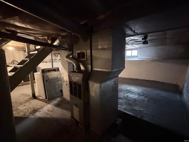 925 Cottage Avenue, Fort Wayne, IN 46807