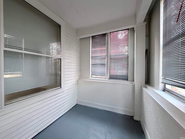 925 Cottage Avenue, Fort Wayne, IN 46807