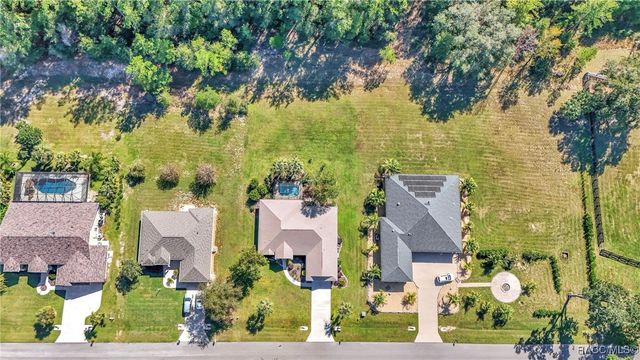 11845 N Bluff Cove Path, Dunnellon, FL 34434