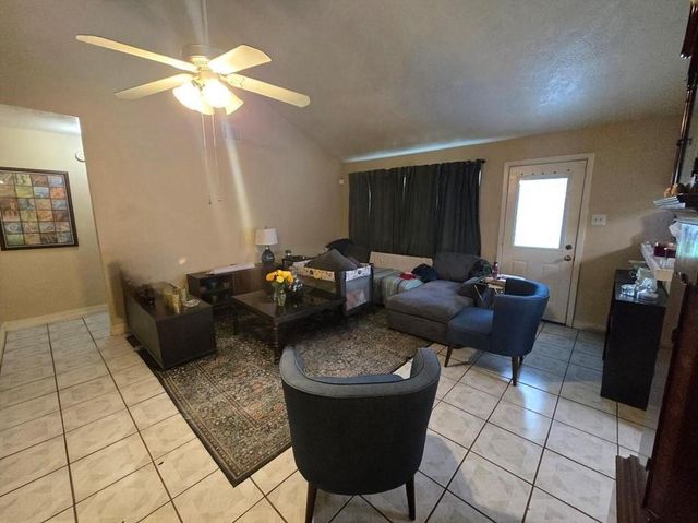 17415 Mallett Street, Crosby, TX 77532