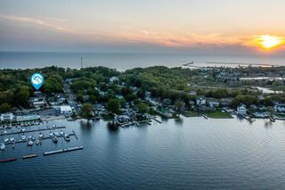 3229 Edgewater Street, Muskegon City, MI 49441