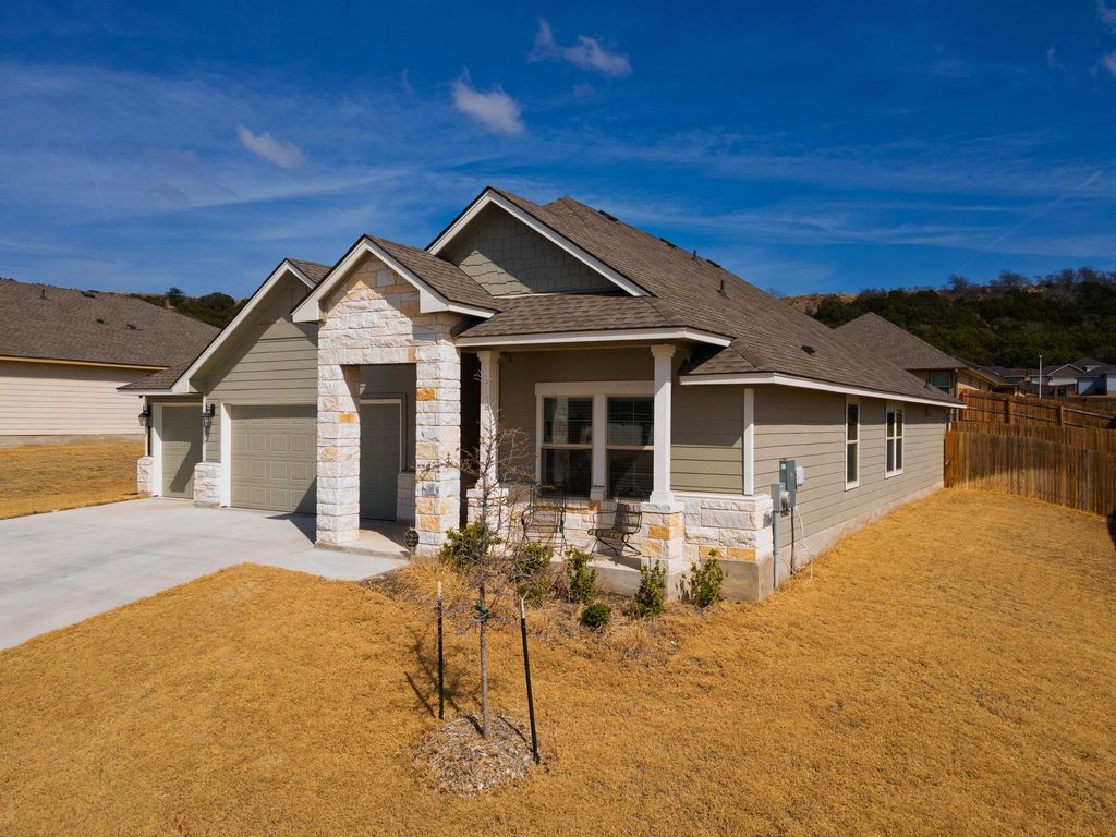 110 Ayla Marie DR, Copperas Cove, TX 76522