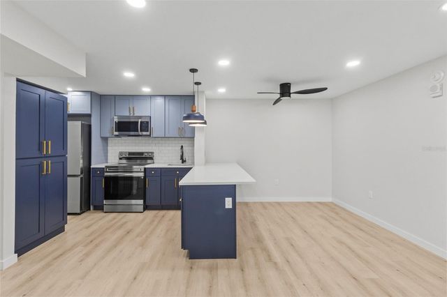 3232 LAKE PINE WAY E A2, Tarpon Springs, FL 34688