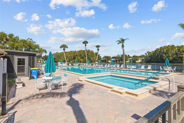 3232 LAKE PINE WAY E A2, Tarpon Springs, FL 34688