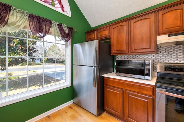 47 N Lake Circle, Manning, SC 29102