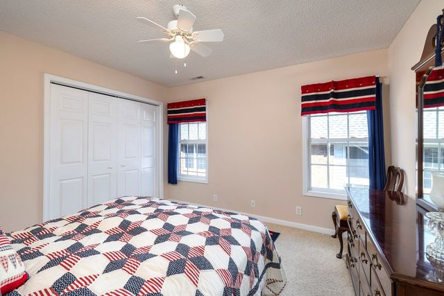 47 N Lake Circle, Manning, SC 29102