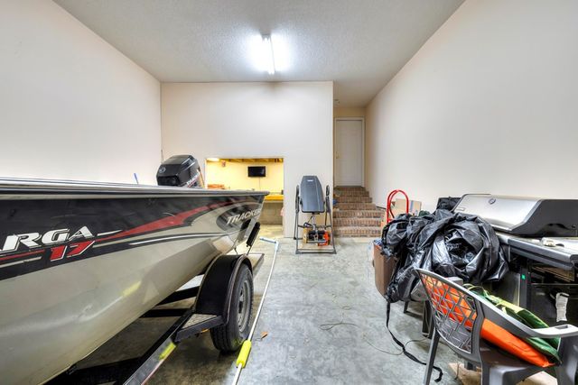 47 N Lake Circle, Manning, SC 29102