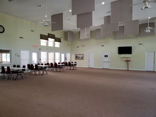 47 N Lake Circle, Manning, SC 29102