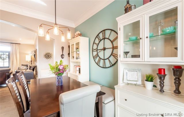 3424 Royal Lake Drive, Floyds Knobs, IN 47119